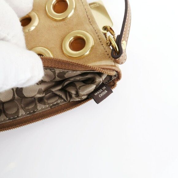 NWT Coach Suede Eyelet Large Phone Wristlet Pouch CAMEL - Picture 10 of 10